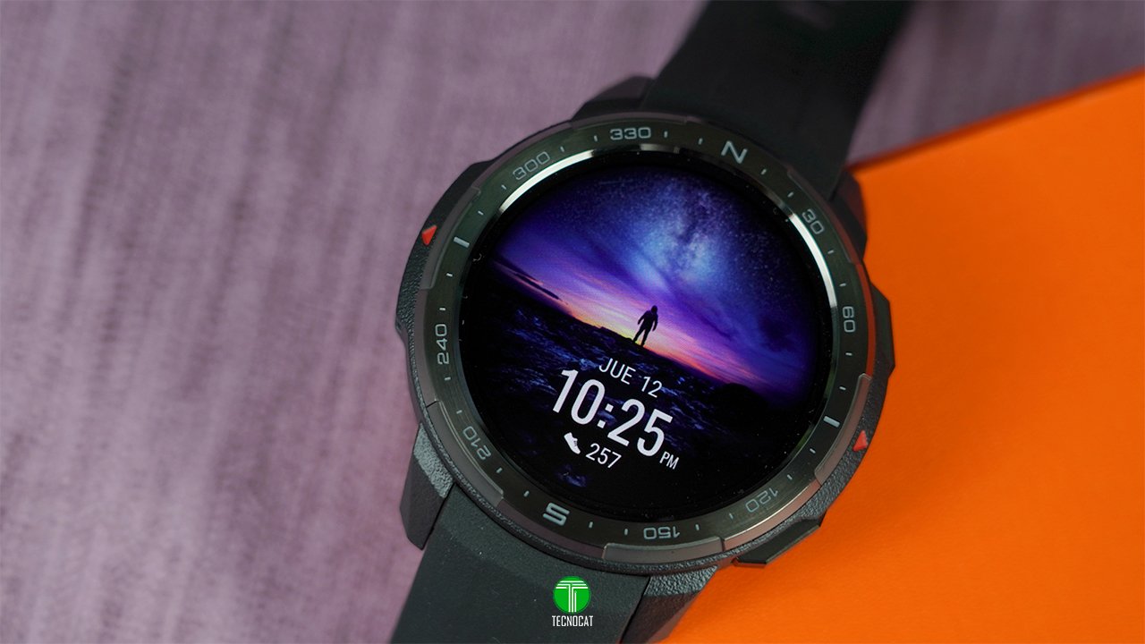HONOR Watch GS Pro - nuevo smartwatch con monitor de SpO2 y GPS